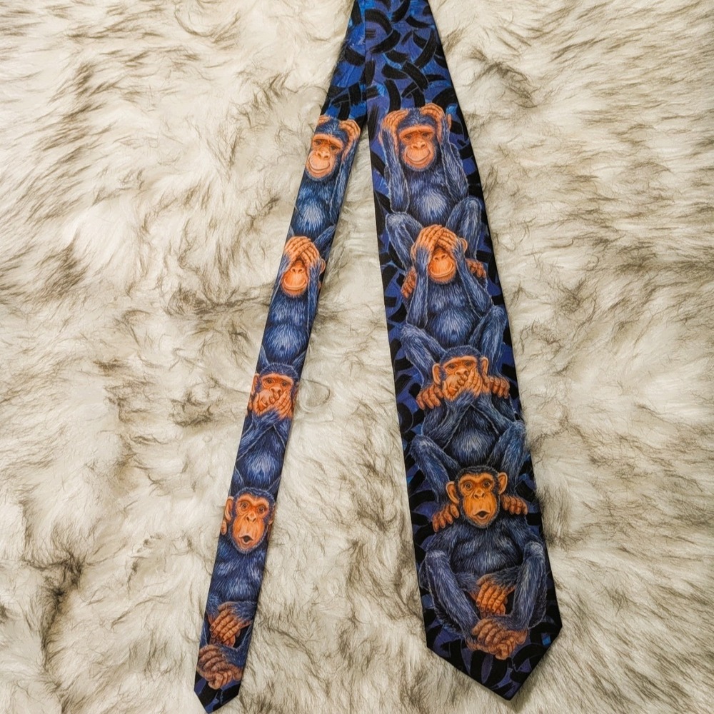 Three Wise Monkey Design "See no evil, Hear no evil, Speak no evil" Tie